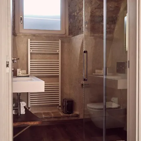 Domus Mea Rooms-3